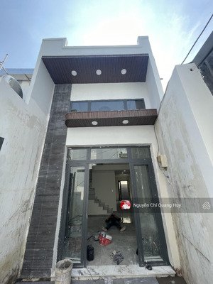 nhà phố hiện đại - sổ hồng riêng hỗ trợ ngân hàng - hẻm 1247 huỳnh tấn phát - 4m x 14m giá 3,99 tỷ