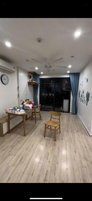 bán căn hộ chung cư tại vinhomes smart city, 3,7 tỷ, 43 m2, 2pn, 1wc, pháp lý đầy đủ