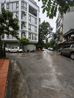 đại học hà nội tòa ccmn 8 tầng 160m 51 phòng khép kín full nội thất