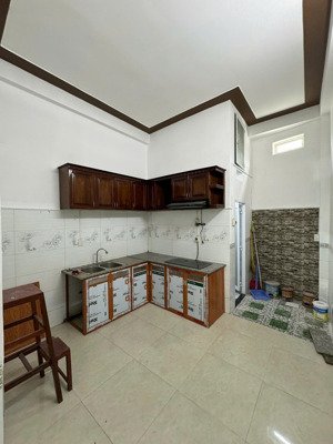 bán căn nhà phường nguyễn văn cừ - 1 (cũ) - gia lai