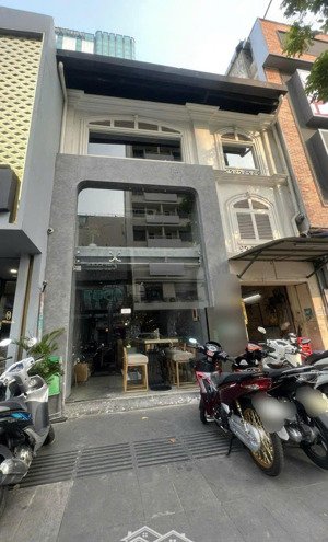 võ văn tần nhà trệt, lửng, 2 lầu, không gian mở dễ dàng setup kinh doanh