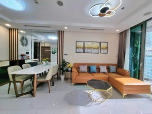 cho thuê vinhomes central park the landmark 81 2pn vòng cung, giá 30tr, 80m2 full nt, lh 