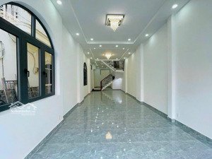 cho thuê góc 2 mt quang trung p11- dt 4x17m 1t3l. chỉ 40 triệu/ tháng tl