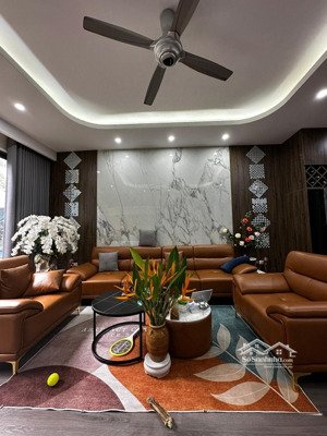 bán nhà- nguyễn đức cảnh vị trí kinh doanh- làm vp đẹp-7 tầng thang máyô tô tránh 60m giá 20.5 tỷ