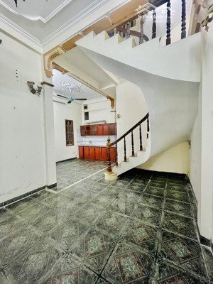 thái thịnh - 15m ô tô tránh - nông - rộng - thoáng sáng - dt khủng 51m2, quanh 10 tỷ