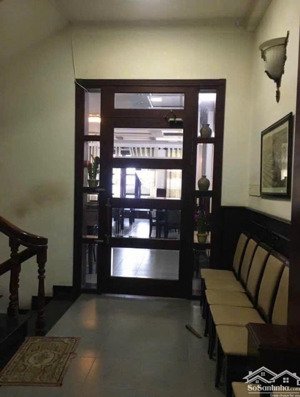 bán nhà mặt tiền hoàng văn thụ gần lê lợi, cách biển 2 phút dt 140,5m², giá giảm sâu còn 22 tỷ!