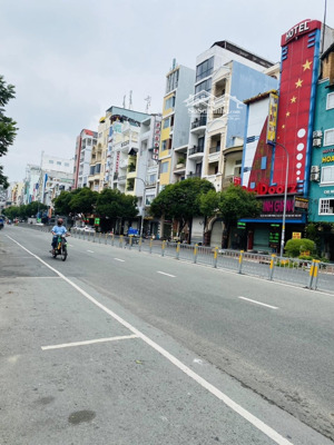 bán nhà mặt tiền đường lê văn sỹ ,đối diện chợ nguyễn văn trỗi,dt 100m2 giá tốt nhất