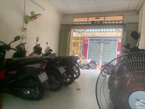 bán gấp trong tháng - bán nhà hồ thị kỷ 110m² - 2 tầng - 20 tỷ