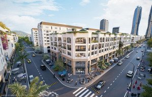 hàng hoa hậu căn góc mặt hoàng quốc việt, gần vks tòa án, phố đi bộ, quỹ hàng đẹp nhất, ck cực cao