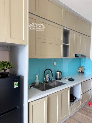 bán studio sẵn dòng tiền đầy đủ nội thất tầng cao tại ecopark