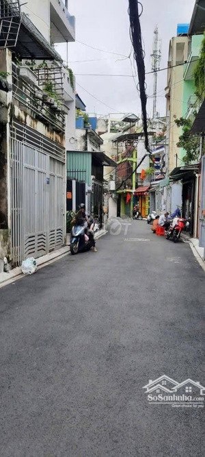 giảm 400tr, siêu phẩm 5 tầng (4.5x15) hxh 5m,p.2, cạnh khu đường hoa cạnh phố ẩm thực pxl 207tr/m2