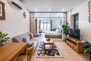 căn hộ 1 phòng ngủ đường yên thế, quận tân bình có ban công thoáng mát, gần sân bay tân sơn nhất