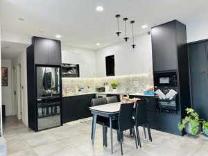 bán nhanh căn hộ cc carillon 1 với dt: 65m2, 2pn, 1wc. giá bán nhanh: 4,2tỷ