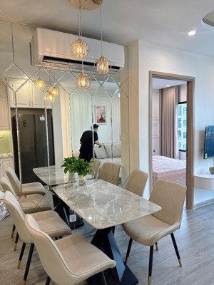 bán căn 2 phòng ngủ tòa s1.10 tầng đẹp, full đồ giá 4.5 tỷ