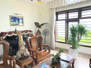 biệt thự mini sân vườn 110m2, mt 5.3m, sát phố, nở hậu, giá 23 tỷ tl