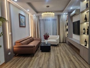 cần bán nhanh căn hộ n01t3 ngoại giao đoàn, 110m2, 3pn, full nội thất.giá tốt.lh 