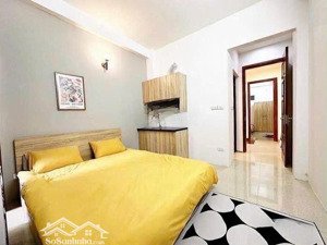 bán nhà cầu giấy - cách ô tô 50m - gần nhiều trường đh - dòng tiền 40 triệu/tháng