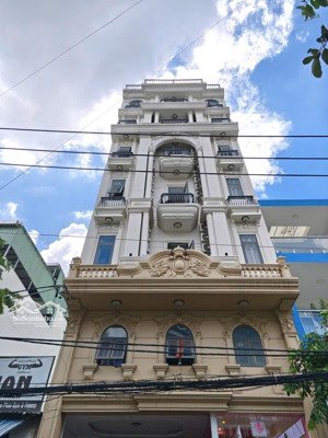 duy nhất rẻ! chủ cần bán tòa nhà căn hộ dịch vụ đường số 1 p. tân phú quận 7. dt: 8x40m giá 130 tỷ