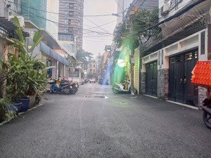 căn hiếm, hẻm nhựa 8m điện biên phủ, 4x14m, 5 tầng, làm văn phòng, căn hộ đều hợp, chỉ 15,5 tỷ tl