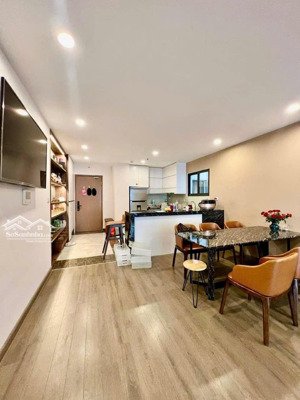 cần bán 3pn diện tích 125m - flc 265 cầu giấy nt full hướng mát giá 15.6 tỷ.