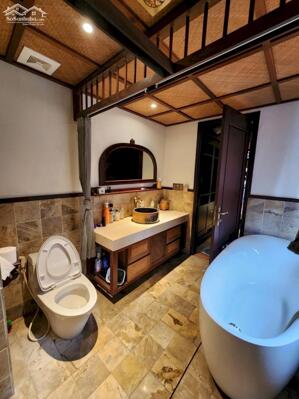 Bán Biệt Thự sân vườn Nguyễn Khoái 45m2 lô góc 3 mặt thoáng ngõ rộng 10.86 tỷ