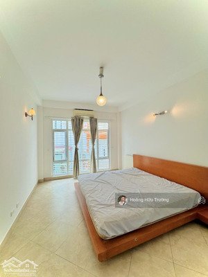 bán nhà nguyễn thái học - văn miếu dt 42m2 5 tầng - 30m ra mặt phố - dân xây chắc chắn!!!