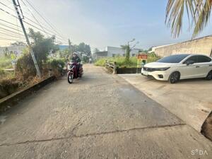 520Tr/Nền - 2 nền liền kề Phú Tân ..gần cầu kênh tập đoàn. Bến Tre.