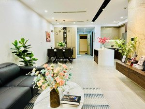 nhà chọn người ạ - ch 2 ngủ 6.3 tỷ cực đẹp bán nhanh tại flc complex