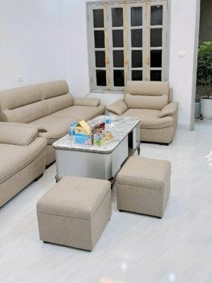 nhà mới xã đàn. 6 tầng thang máy. mặt tiền rộng. siêu thoáng. khu đất chia liền kề từng lô đẹp