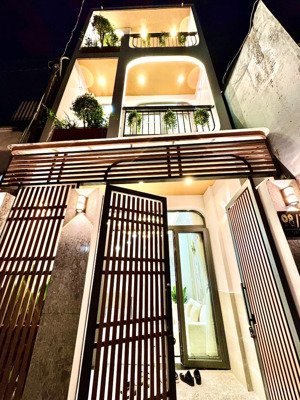 cực phẩm 3 tầng btct bình thạnh - vào ở ngay - lung linh nội thất - nhỉnh 5 tỷ