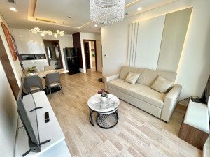 cho thuê căn hộ 3 phòng ngủ ở ct1 riverside luxury