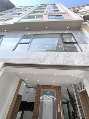 cách 2 nhà ra ô tô tránh - gần aeon mall - trục đường cổ linh