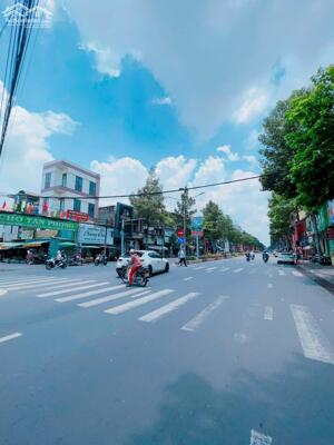 Giá 50 tỷ. Siêu phẩm góc 2MT Nguyễn Ái Quốc P.Tân Mai. Biên Hoà. 500m2 full thổ cư.