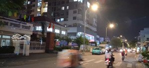 lô góc mặt bằng kinh doanh chung cư gia phú, 73m, nhỉnh 5 tỷ