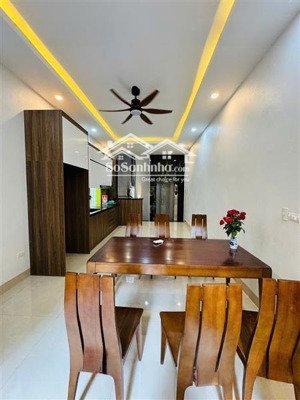 bán nhà siêu đẹp thịnh quang - đống đa - 6 tầng thang máy - cách ngã tư sở hơn 200m