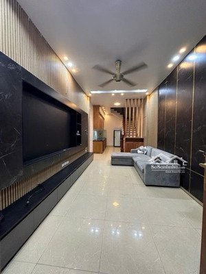 bán nhà đẹp full nội thất ô chờ thang máy ngọc lâm long biên hà nội