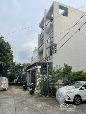 nhà bán hẻm xe hơi ngủ trong nhà, 4 tầng kiên cố, 4m x 17(68m2) lê văn quới