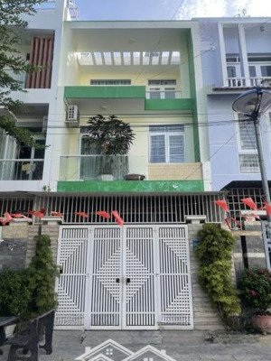 kẹt tiền bán gấp nhà riêng tại huỳnh tấn phát, 3,99 tỷ, 48m2, hàng hiếm tại chính chủ