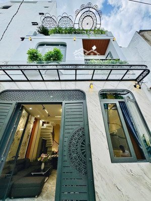 chính chủ muốn bán gấp nhà hẻm trường sa bt. giá 1tỷ620triệu, dt 68,5m2 shr chính chủ