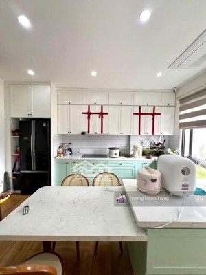 đừng bỏ lỡ! nhà hào nam vuông vắn, nở hậu, thang máy, ngõ ô tô chốt ngay hôm nay!