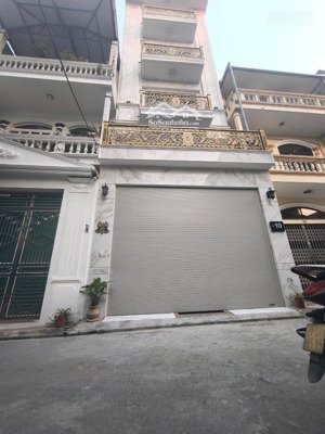 bán nhà nguyễn văn linh long biên 96m 7 t mt 6m giá 25 tỷ ô tô kinh doanh