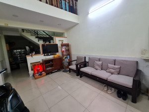 cho thuê nhà nguyên căn đầu đủ tiện ích, sát quận 1