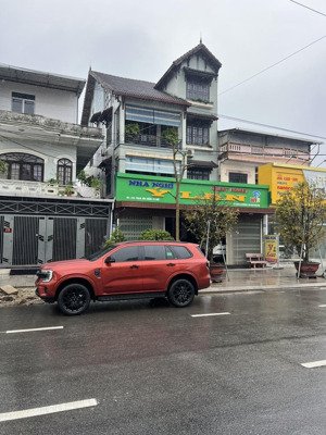 chính chủ cần bán gấp nhà riêng giá rẻ 3 tầng-129,9 m2 phú thượng huế chỉ với 85 triệu/m2