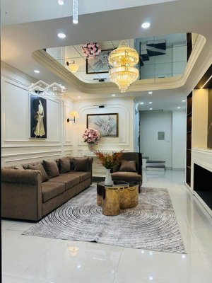 nhà dương quảng hàm, 15m ra ô tô, ngõ ba gác, 2 thoáng, nt đẹp, 35m2