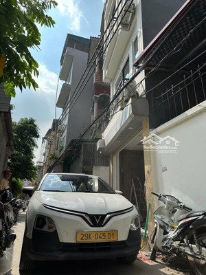 bán nhà đa sỹ 38m/ 5tầng/ phân lô ô tô qua nhà/ lô góc/ ngõ thông tứ tung. giá 8.5tỷ