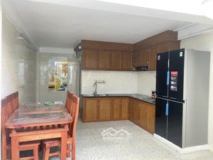 giang biên, long biên, nhà đẹp 4 tầng ở ngay siêu dt30m, mt 3.8m, giá 6.5 tỷ