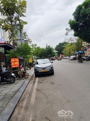 chính chủ bán nhà lạc long quân - tây hồ - dt 50m , 5 tầng , ô tô , kd đỉnh, nội thất cao cấp