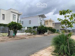 tôi kinh doanh thua lỗ - bán cắt lỗ 95m2 chỉ 2.6tỷ ngay tttc trảng bom có sổ sẵn, full thổ cư