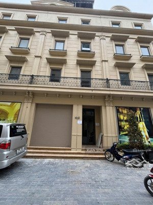 cho thuê nhanh lk nguyễn xiển - thanh xuân,dt 100m*6 tầng, thang máy, giá rẻ nhất khu vực, 40 triệu