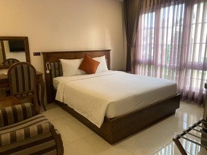 khách sạn 7 tầng có hầm mặt tiền trường sơn, dt 116m2 bề ngang 8m, sổ riêng, kinh doanh, chỉ 42 tỷ